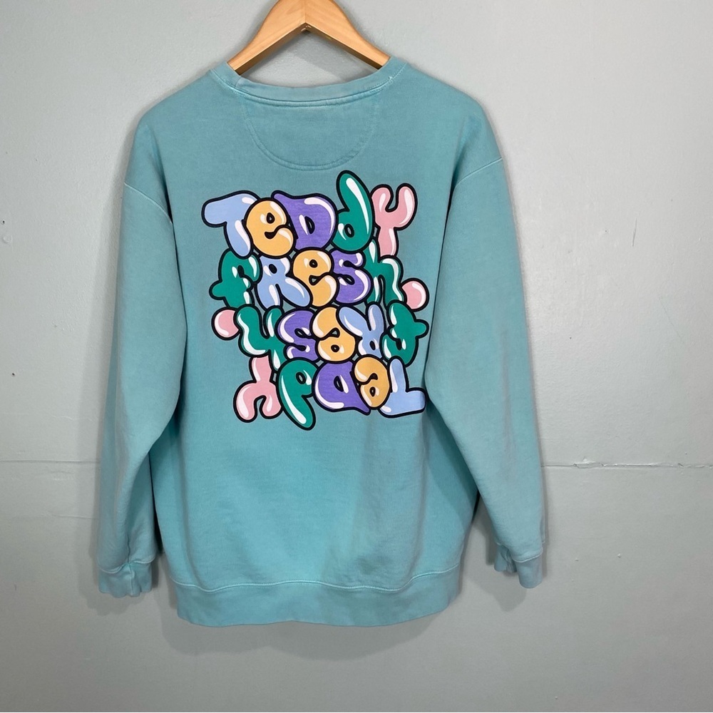 Teddy Fresh Blue Graphic Crewneck Spell Out Sz L